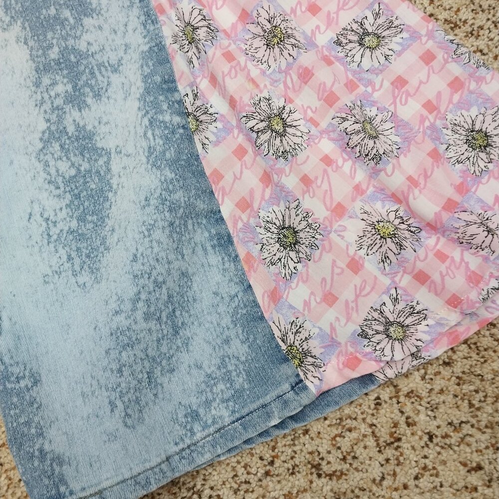 3324 Size 10p Lee Relax Fit At the Waist Upcycled Bleached Bell-Bottoms. - Picture 2 of 7